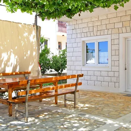 Veronika Apartament