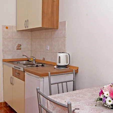 Veronika Apartament Podstrana
