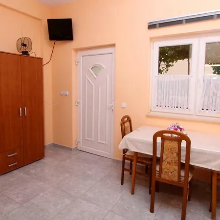 Veronika Apartment